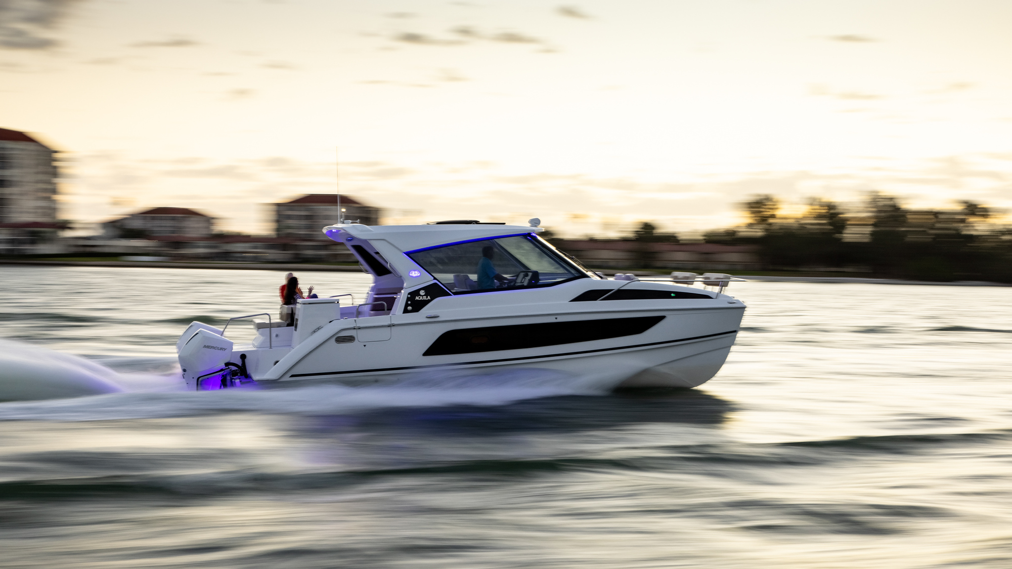 Aquila 36 Sport