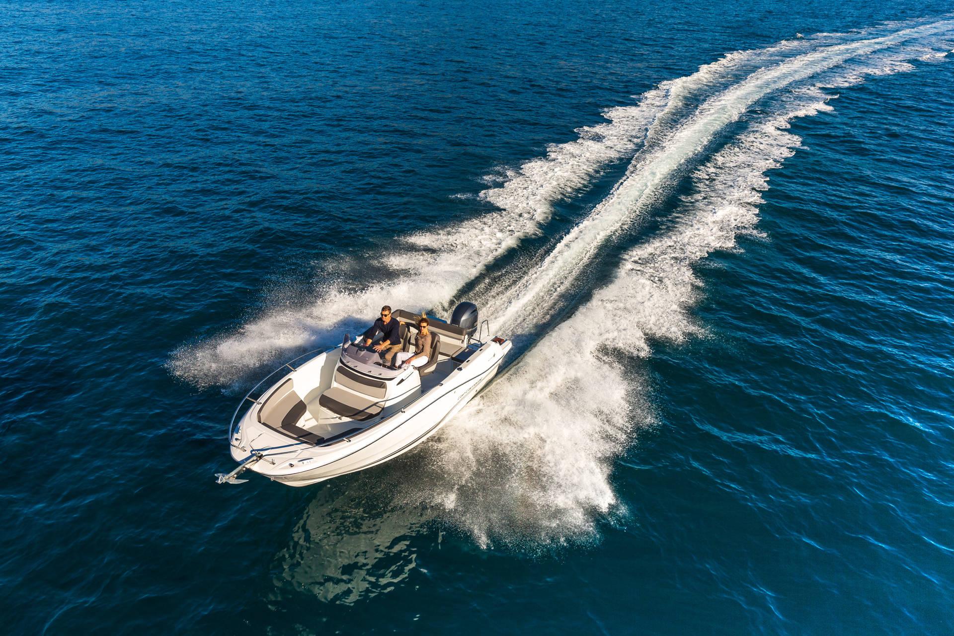 Jeanneau Cap Camarat 6.5 CC S3