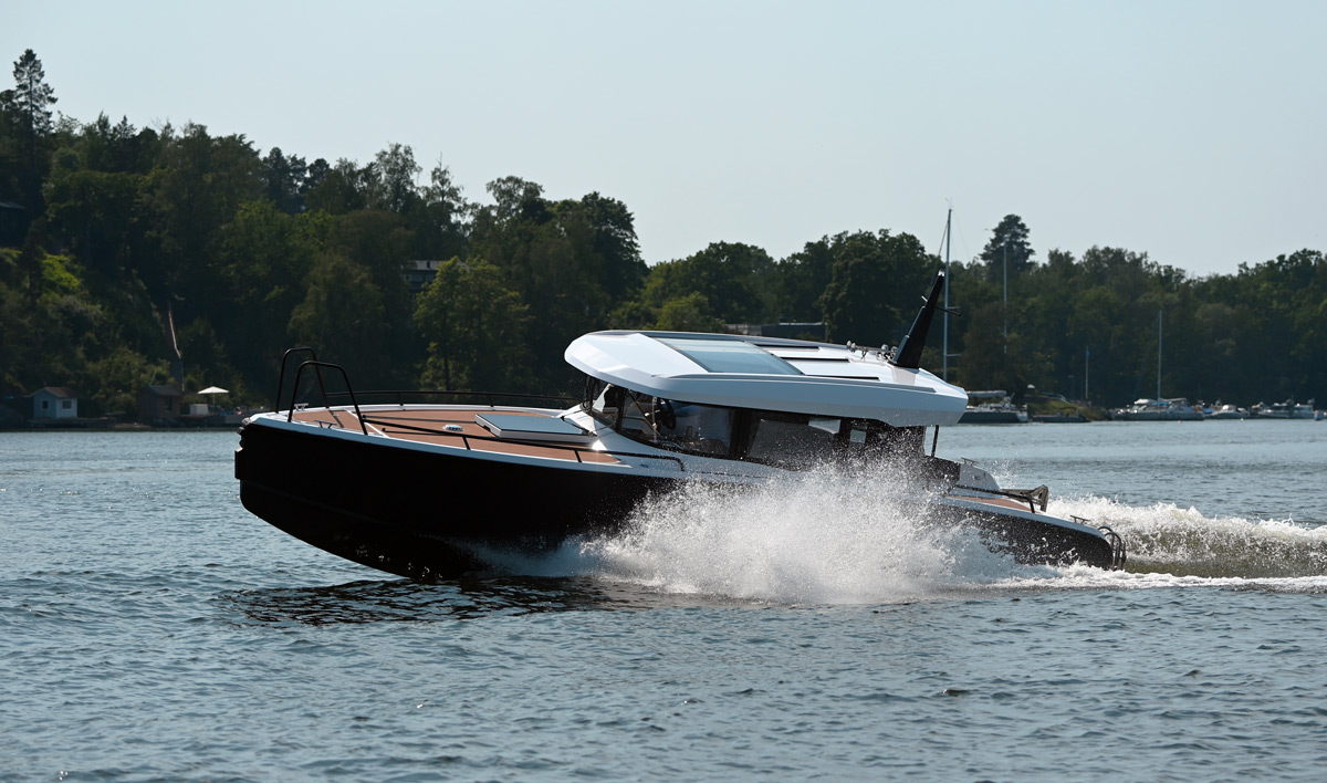 XO EXPLR 10 Sport IB